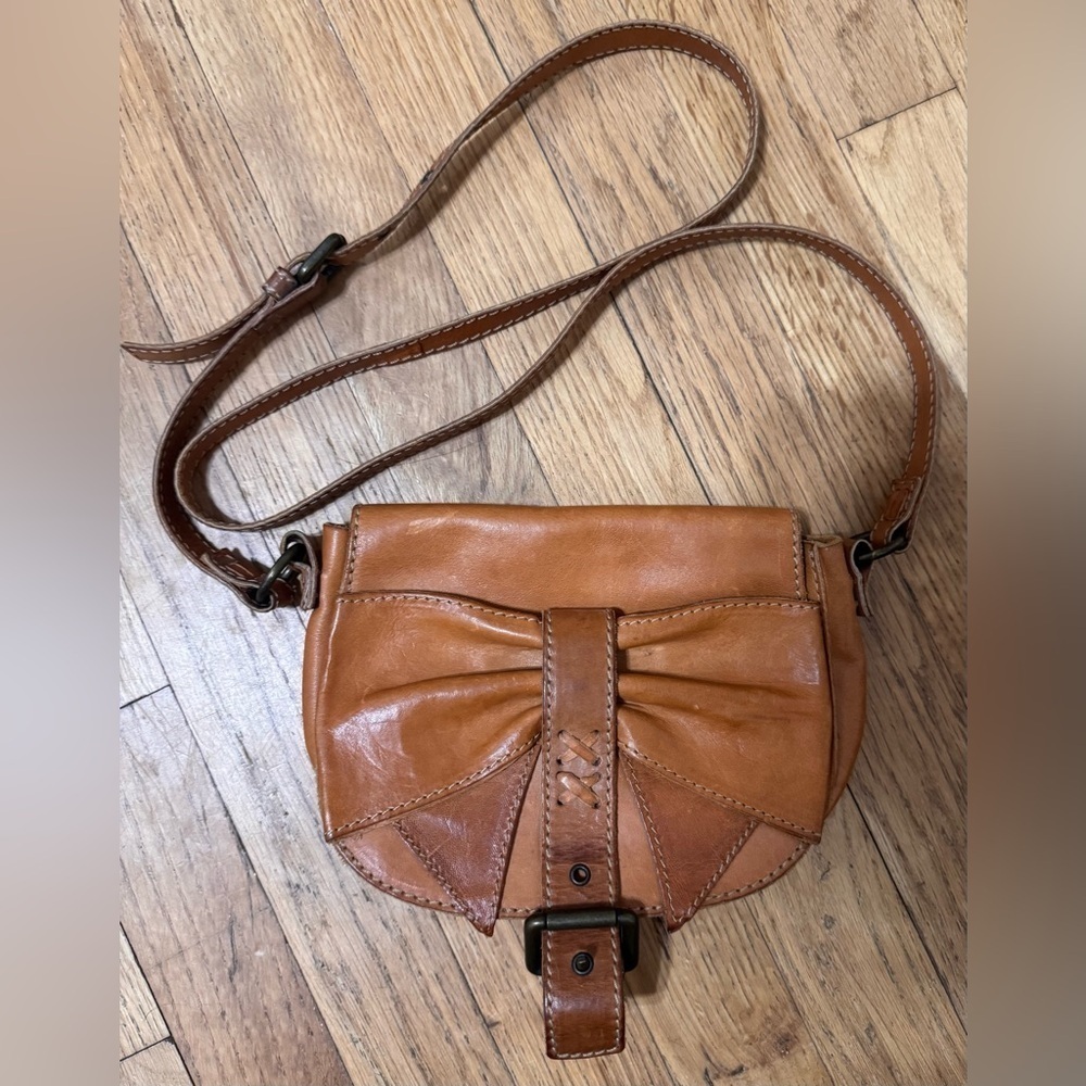 VALENTINO RED LEATHER BOW BAG